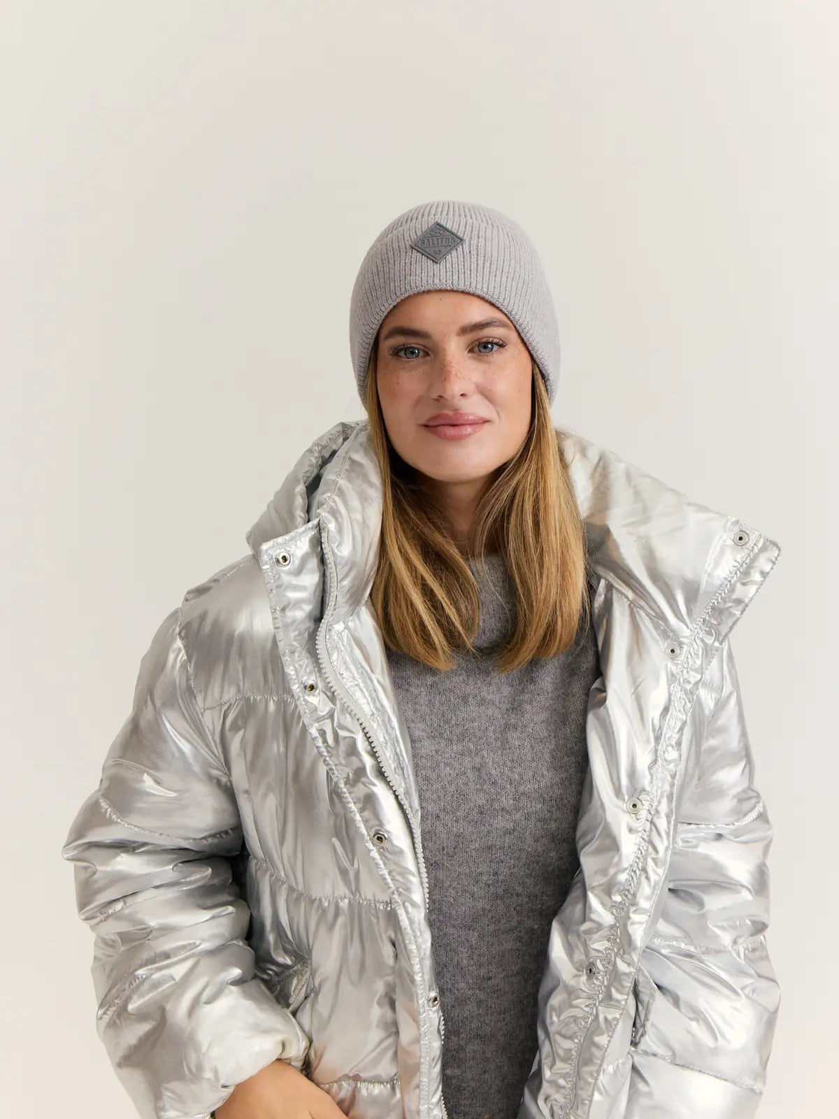 SALITOS Damen Beanie grau