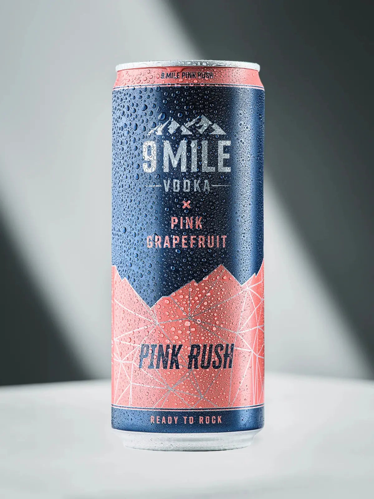 9 MILE Vodka Premix PINK RUSH