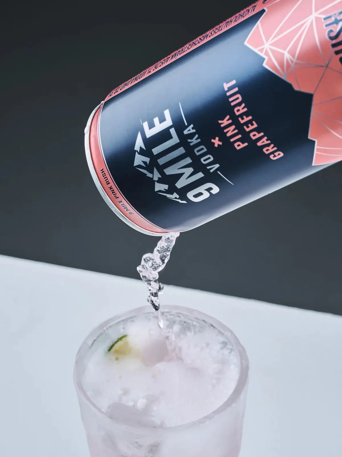 9 MILE Vodka Premix PINK RUSH